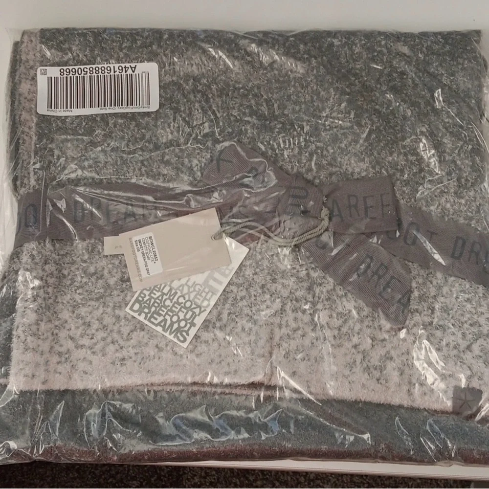 NWT Barefoot Dreams Cozy Chic Lite Confetti Scarf In Smokey Green-Fog Gray